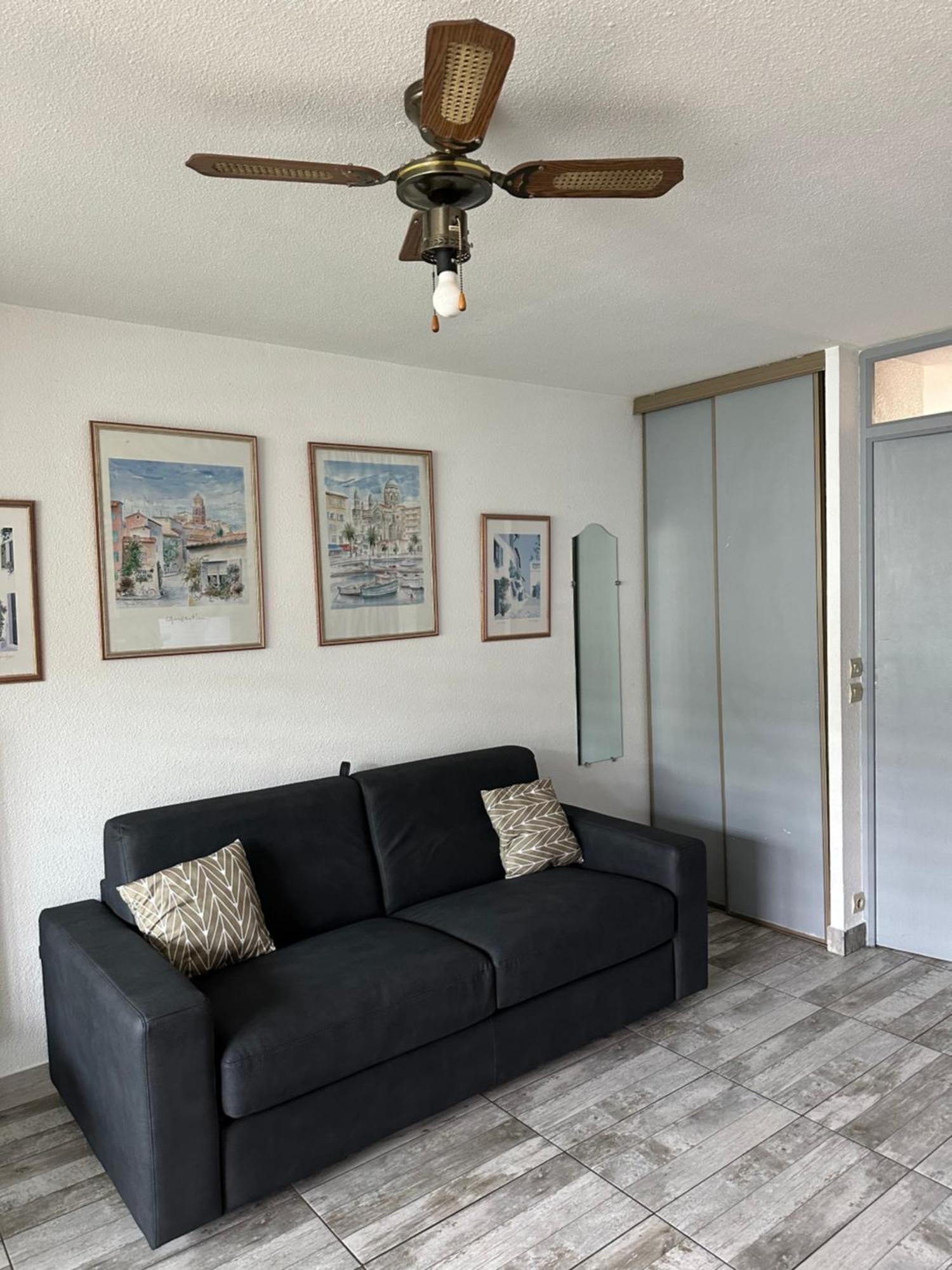 Apartment Spacieux Sur Le Port De Hyères